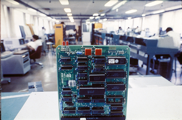 50 a�os, 50 aportaciones: D�cada de 1980